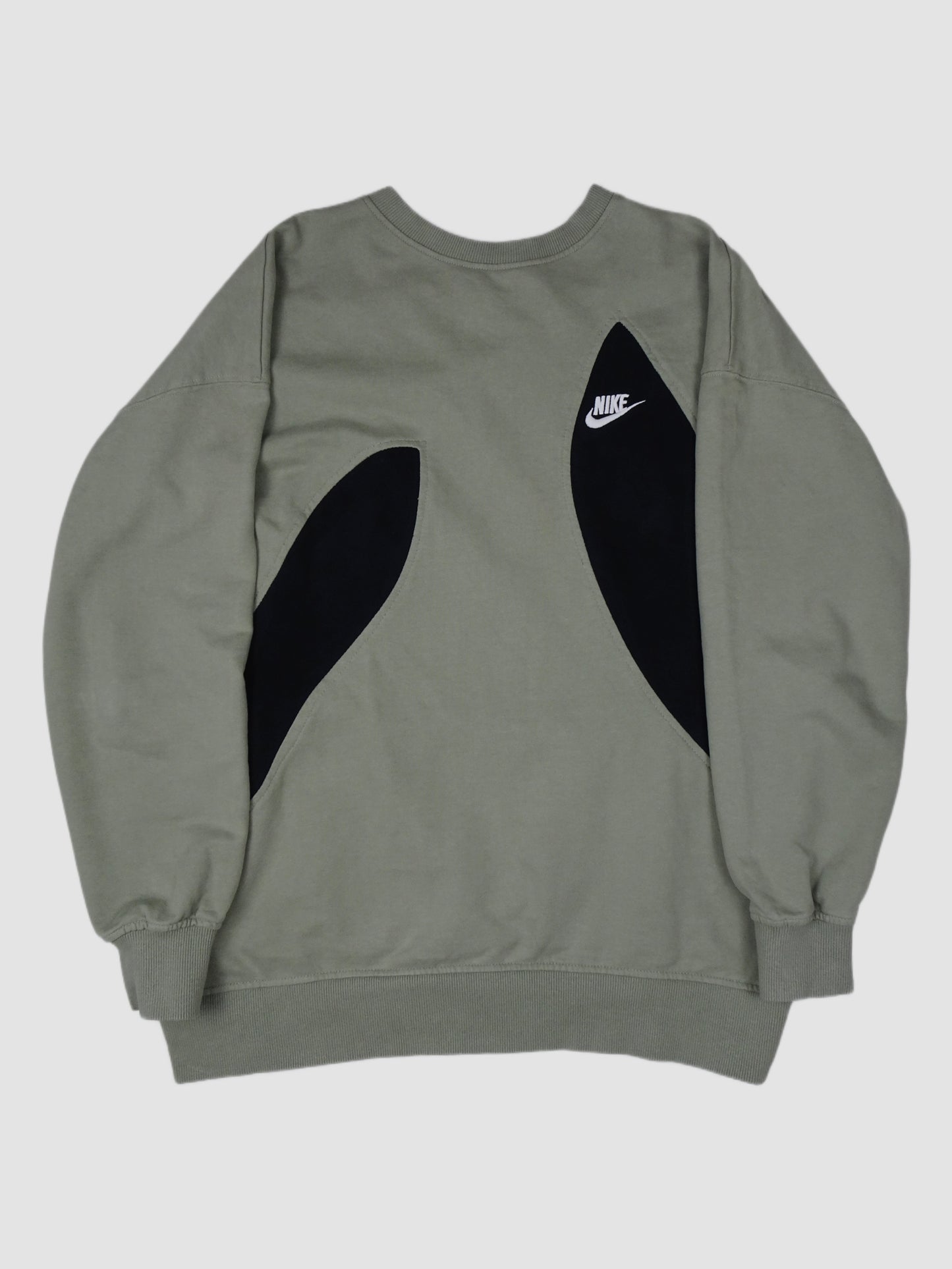 Reworked Sweatshirt - Nike (S)