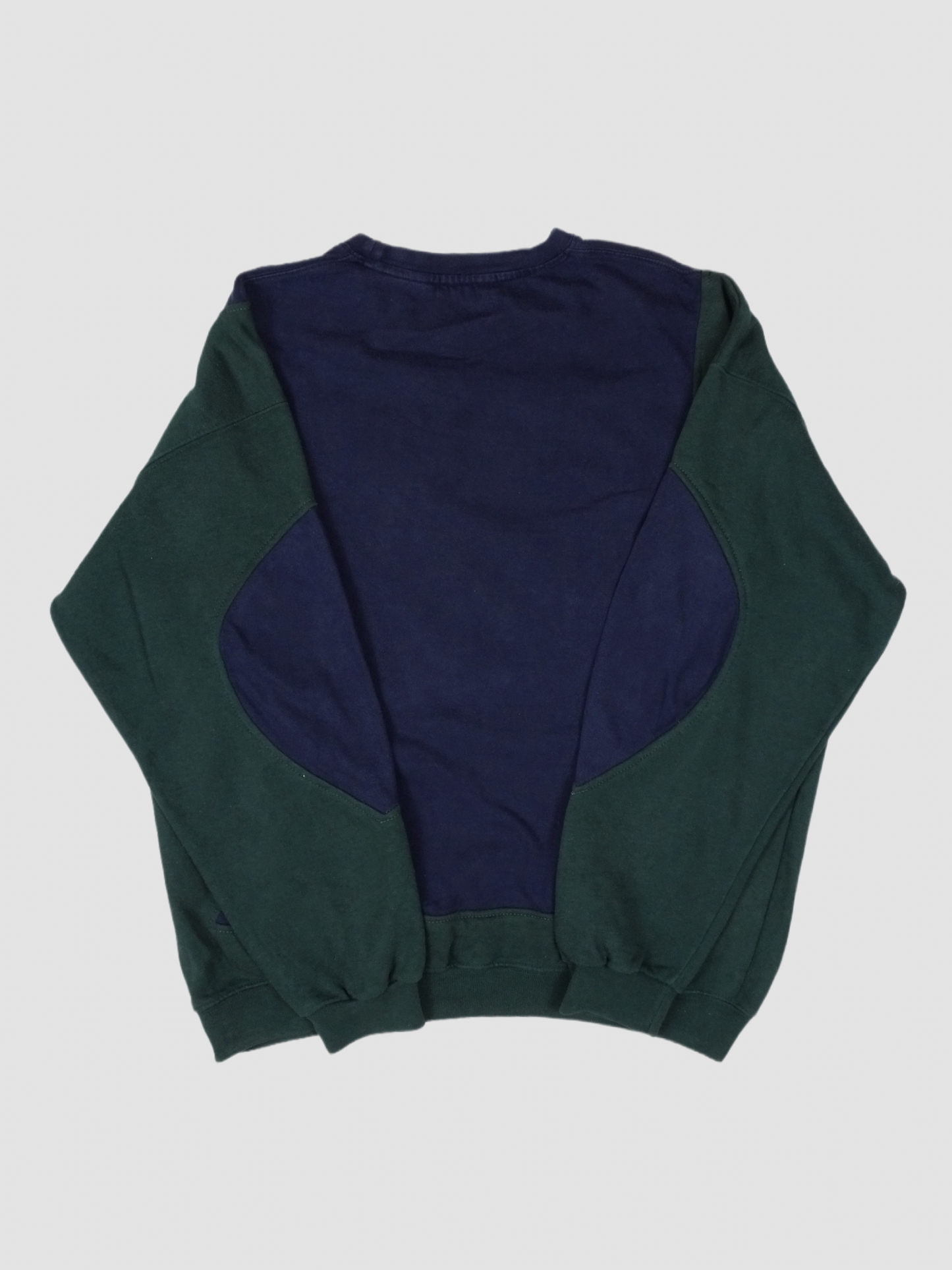 Reworked Sweatshirt - Nike (M)