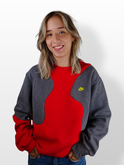 Reworked Sweatshirt - Nike (L)