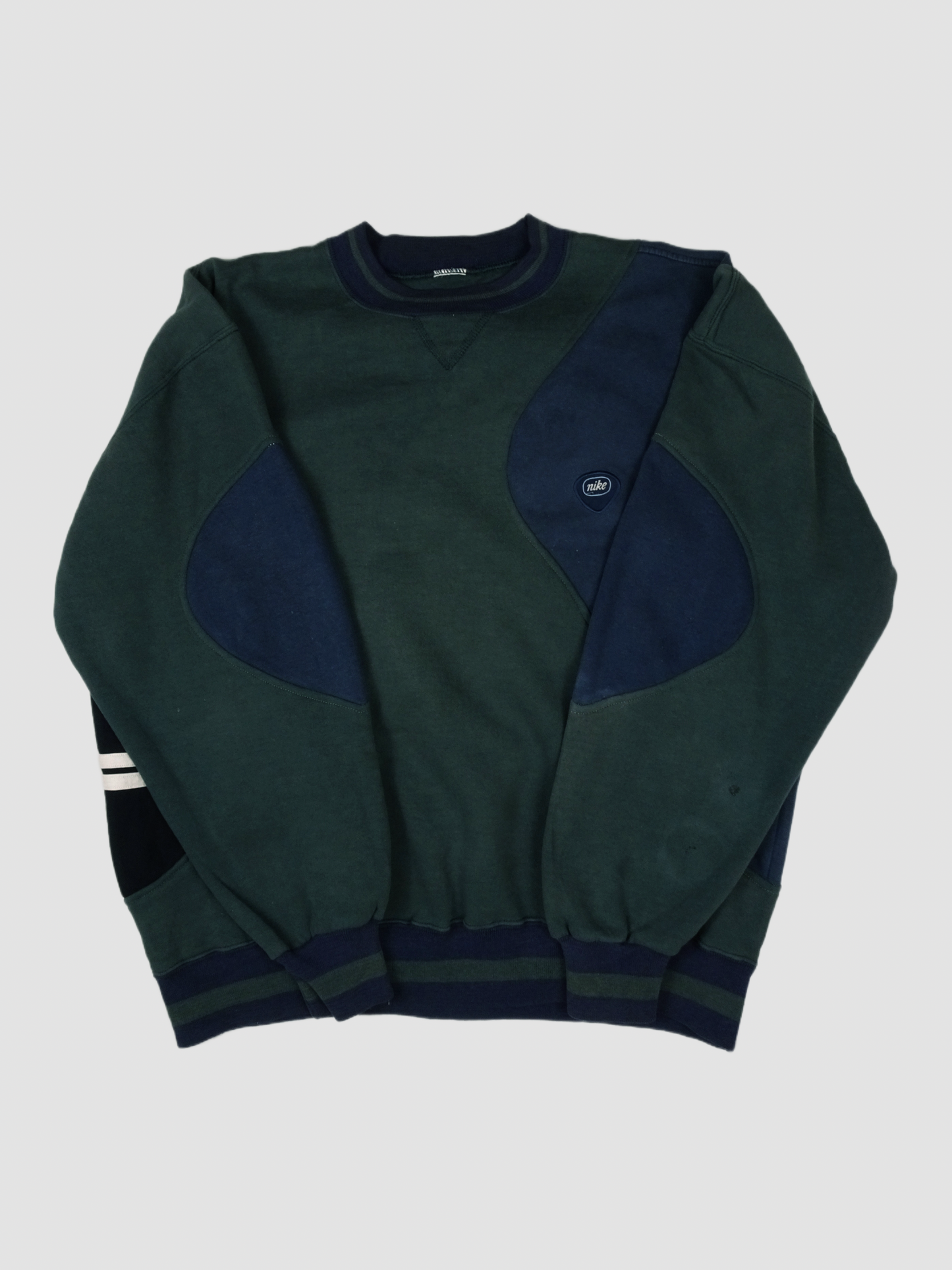 Reworked Sweatshirt - Nike (L)