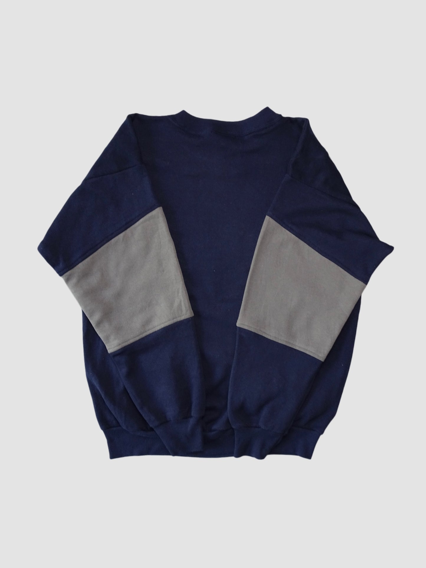 Reworked Sweatshirt - Adidas (L)