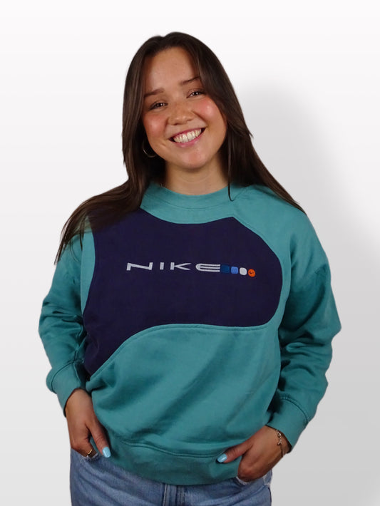 Reworked Sweatshirt - Nike (S)